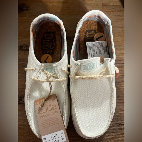 Hey Dude Shoes - Women's HeyDude shoes size 7 (Wendy Knit)